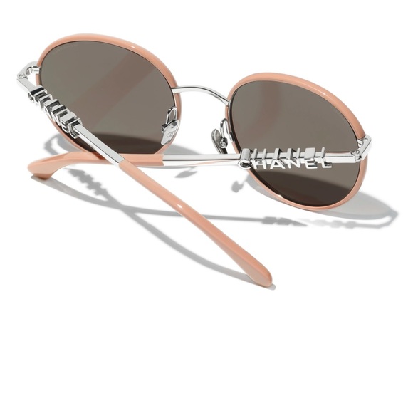 Chanel sunglasses - Picture 5 of 5